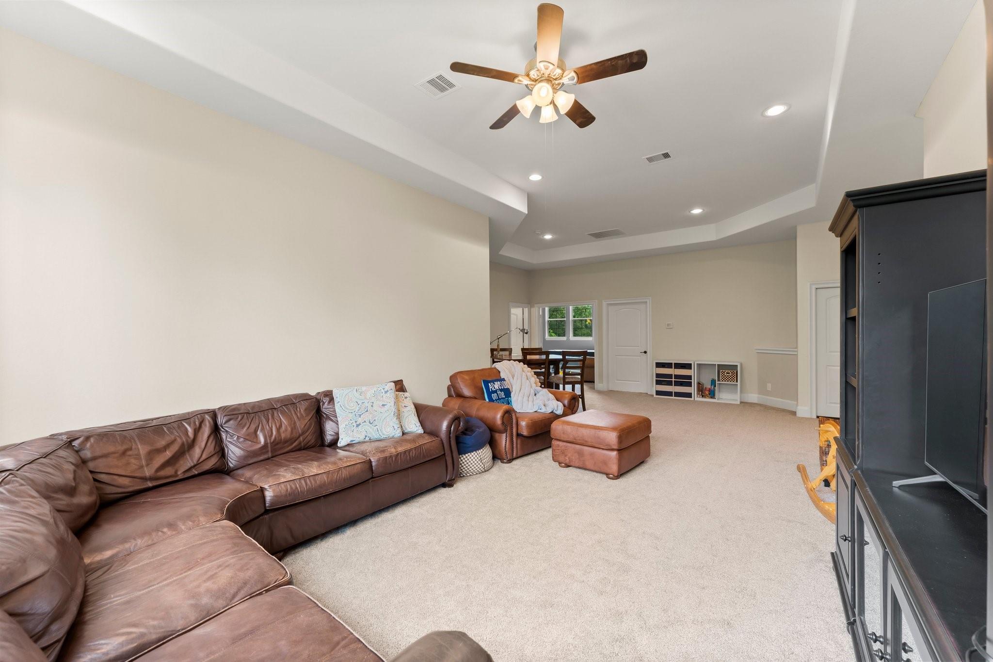 5006 Newport Court
