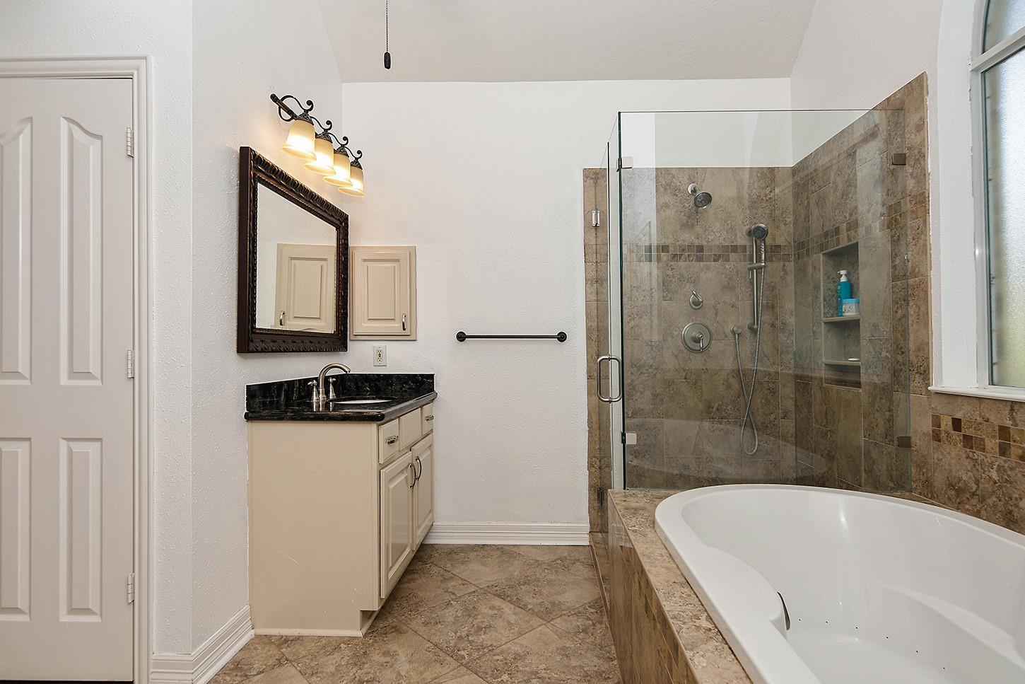 27 Bluff Creek Place