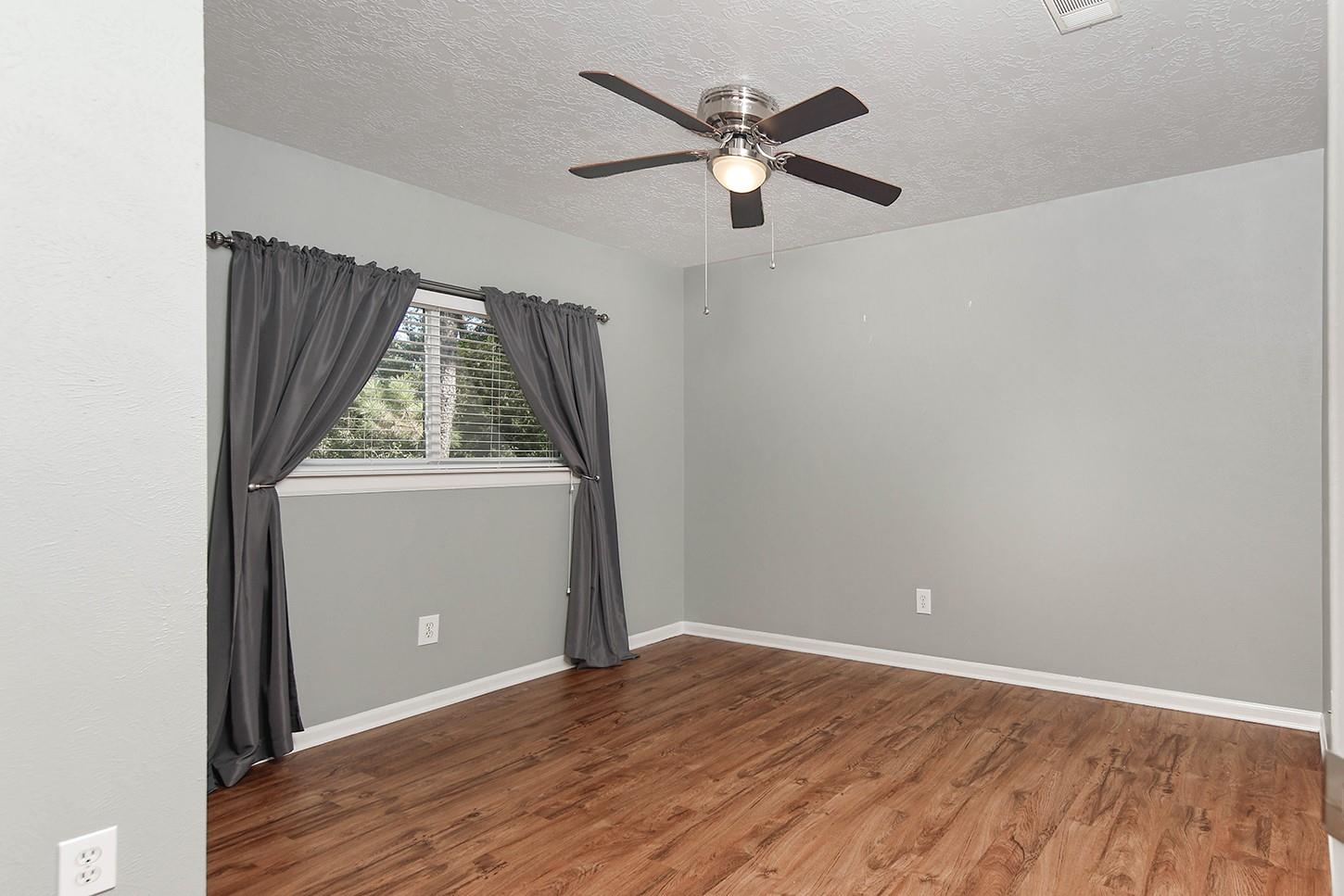 3 Fiddlers Cove Place