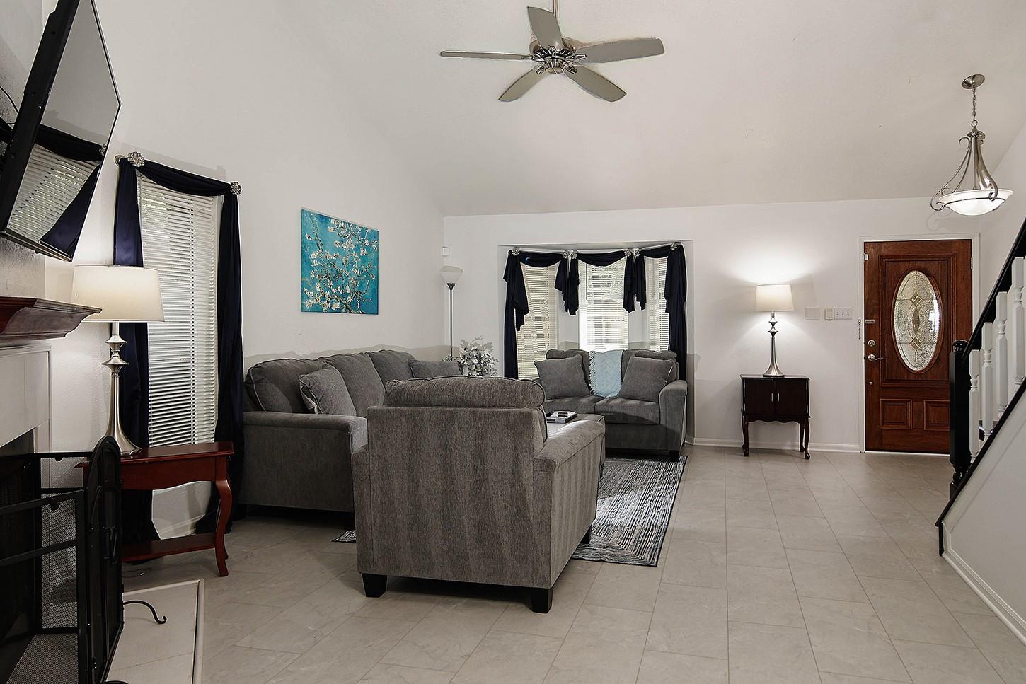 3 Fiddlers Cove Place