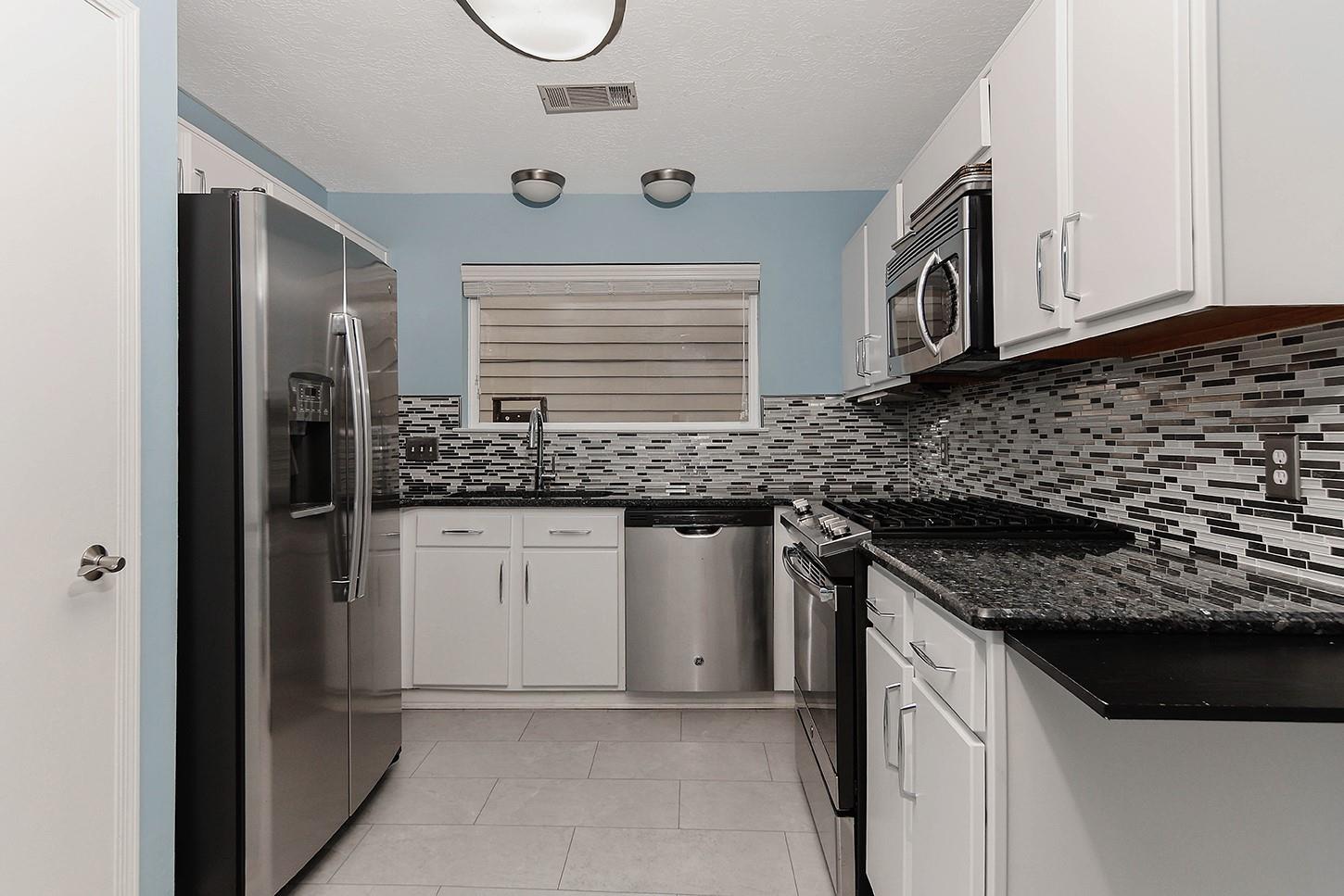 3 Fiddlers Cove Place