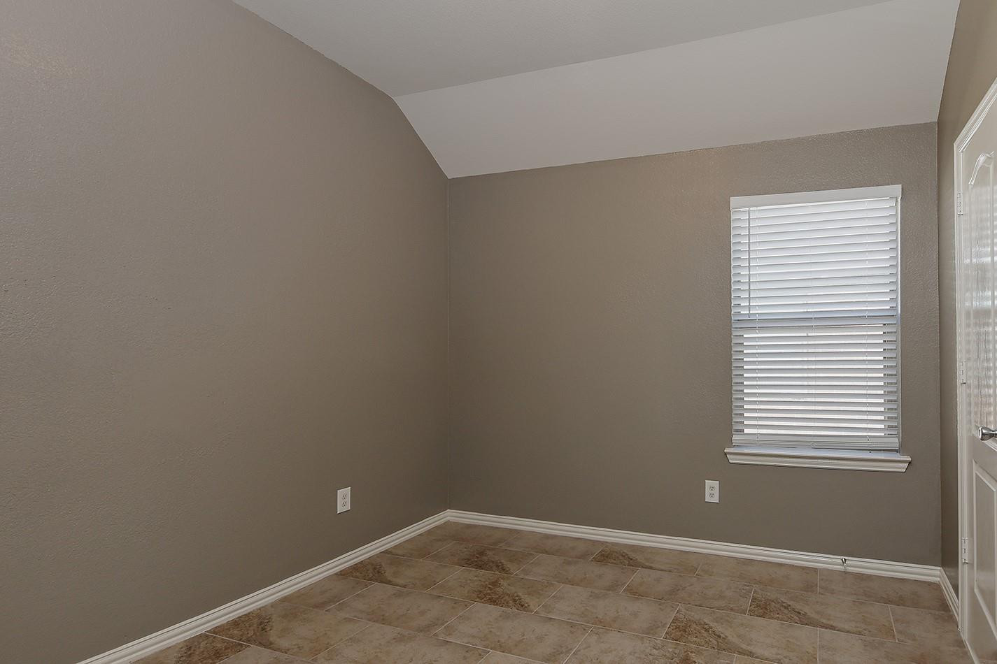 9606 Arched Oak Drive