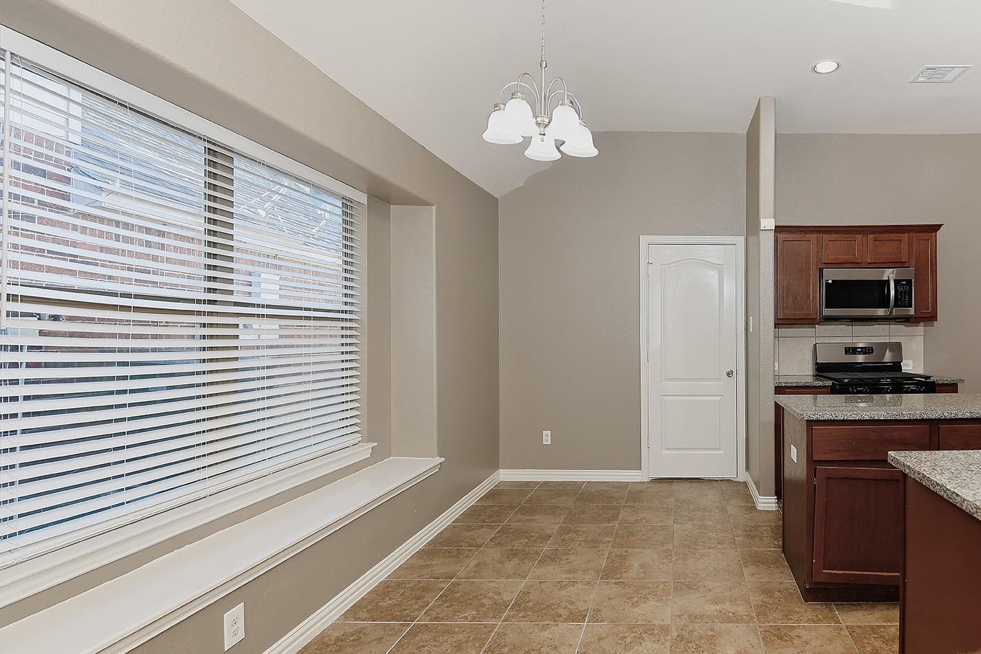 9606 Arched Oak Drive