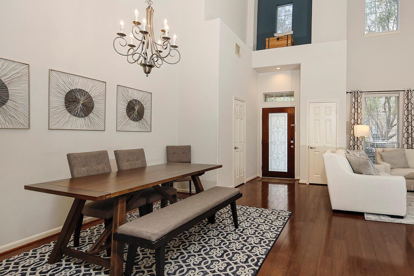 43 Crocus Petal Street