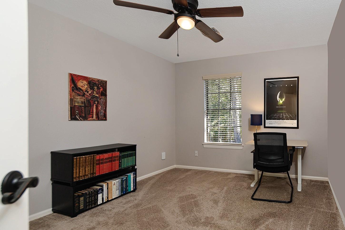9 Silver Elm Place