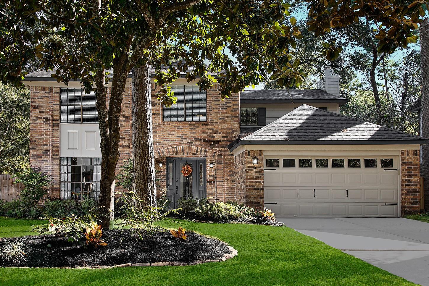 9 Silver Elm Place