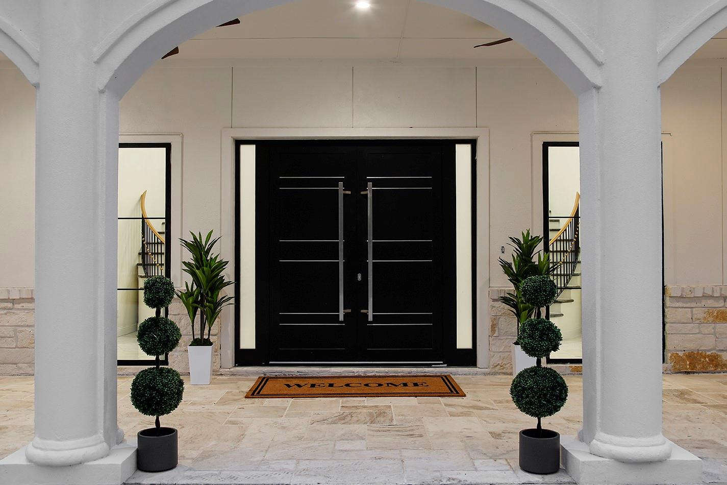 1031 Hunters Creek Way