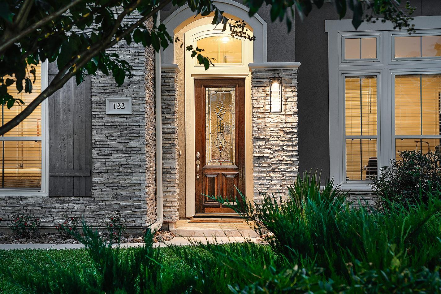 122 Coral Bells Court