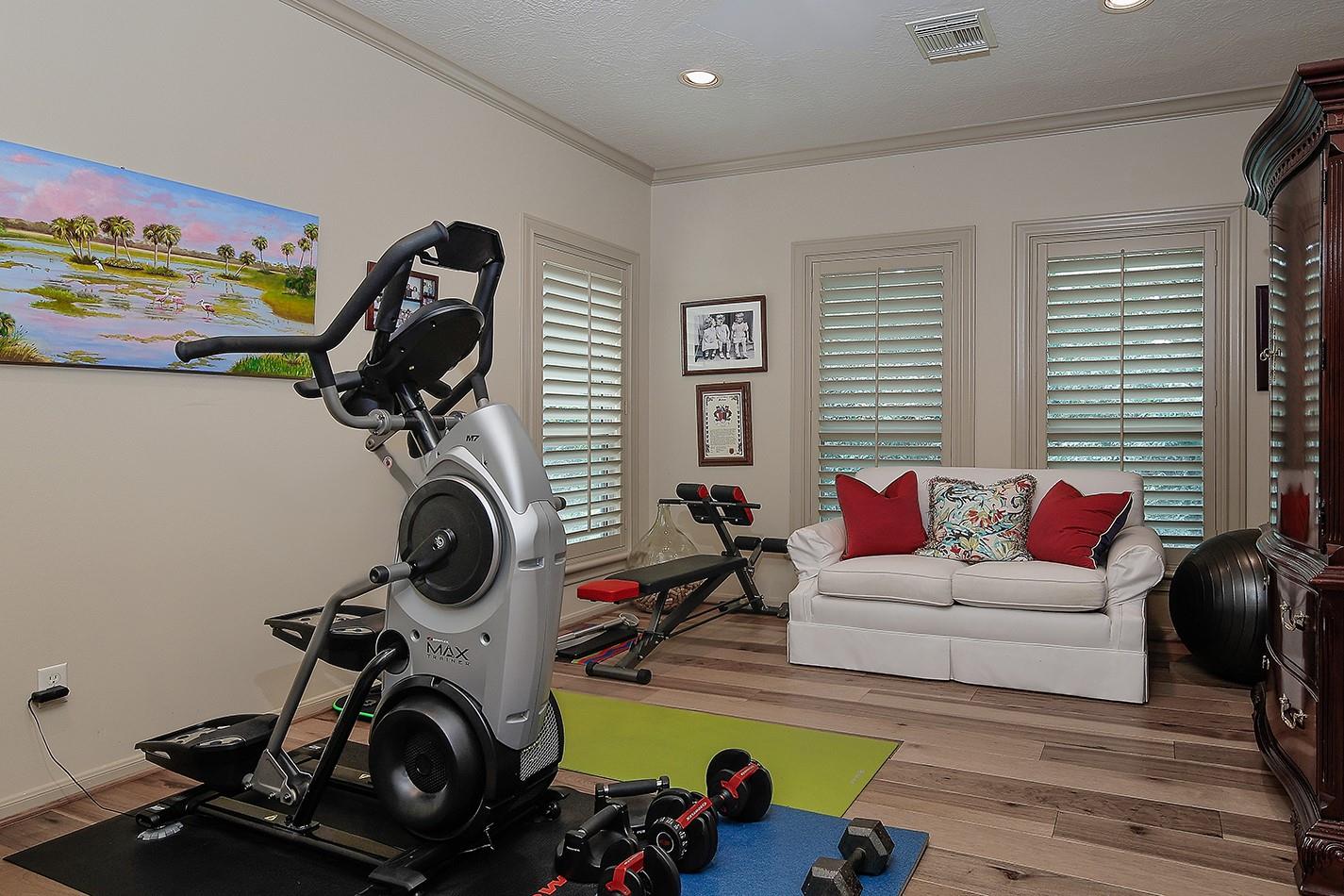 2 Peony Springs Court