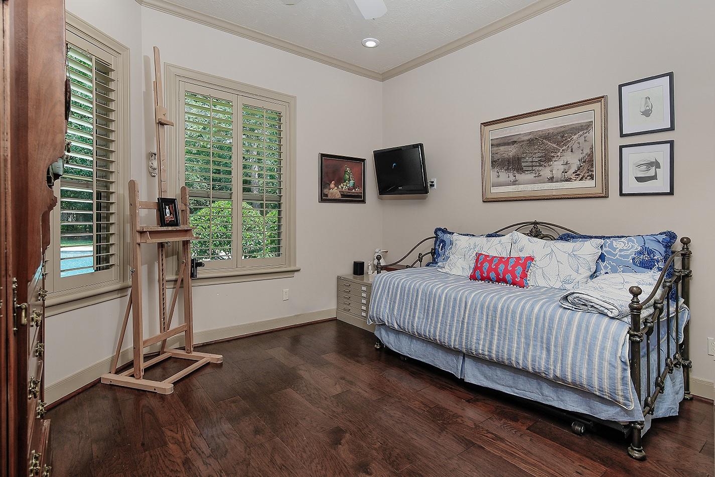 2 Peony Springs Court