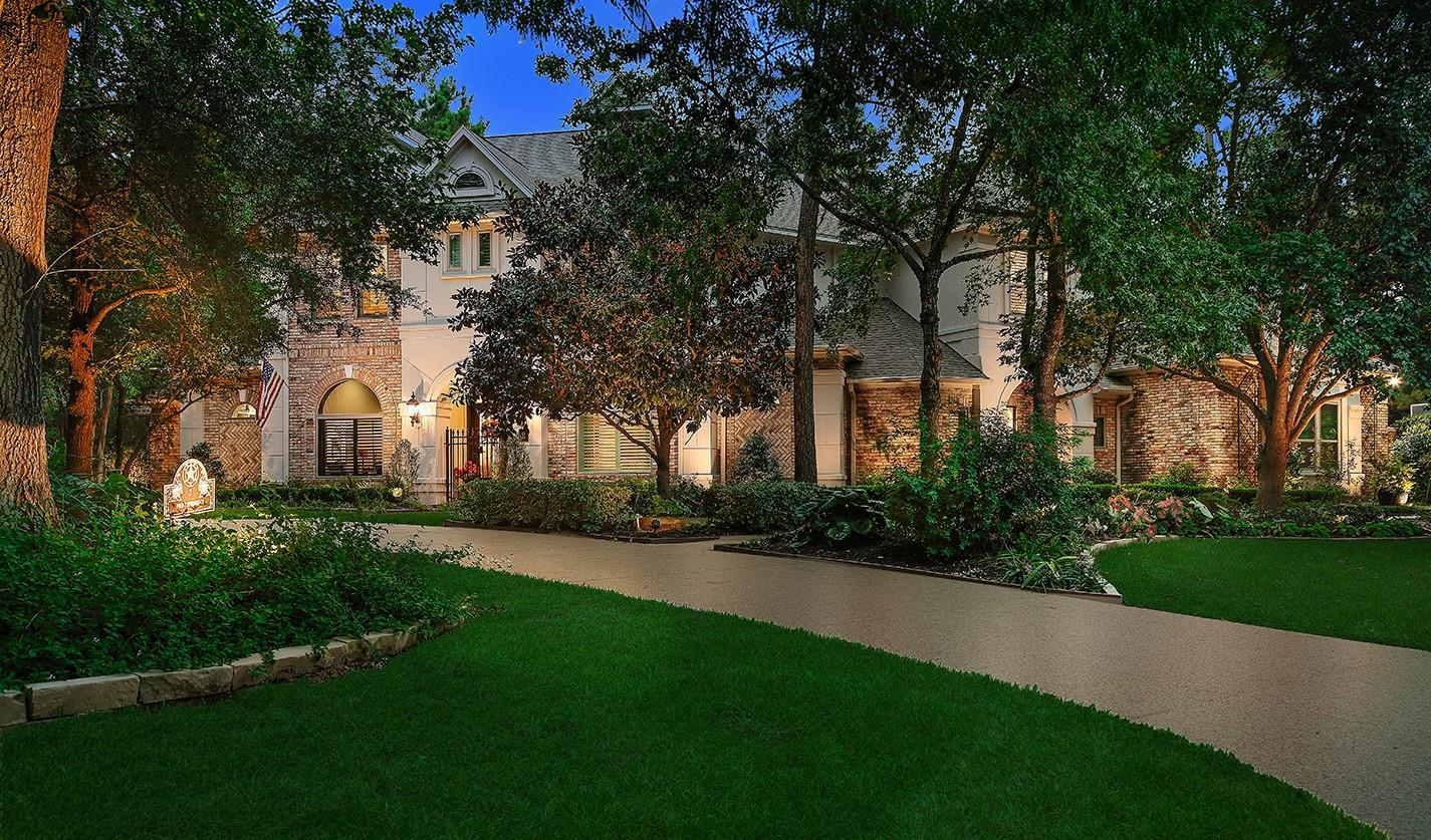 2 Peony Springs Court
