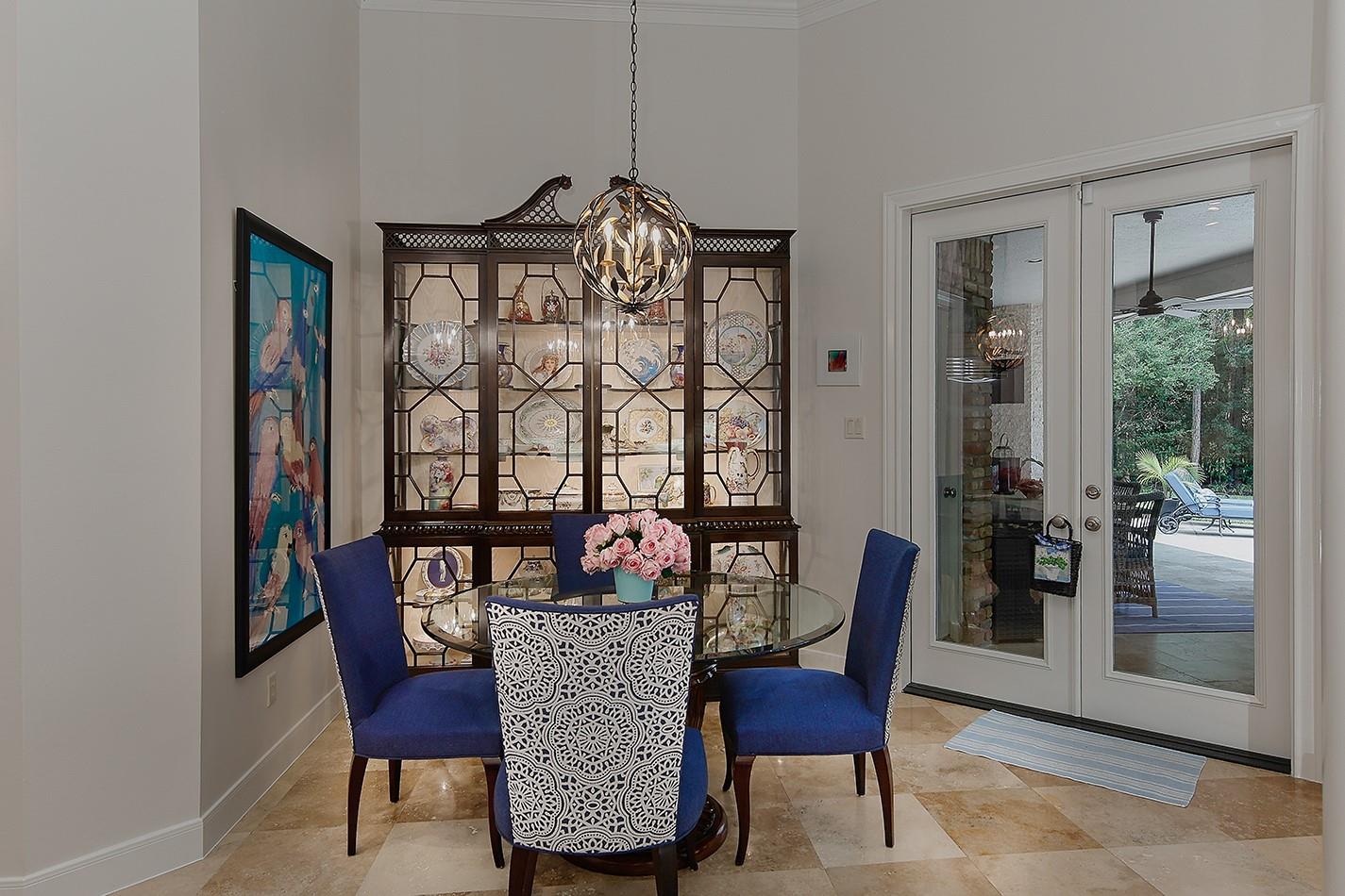 2 Peony Springs Court