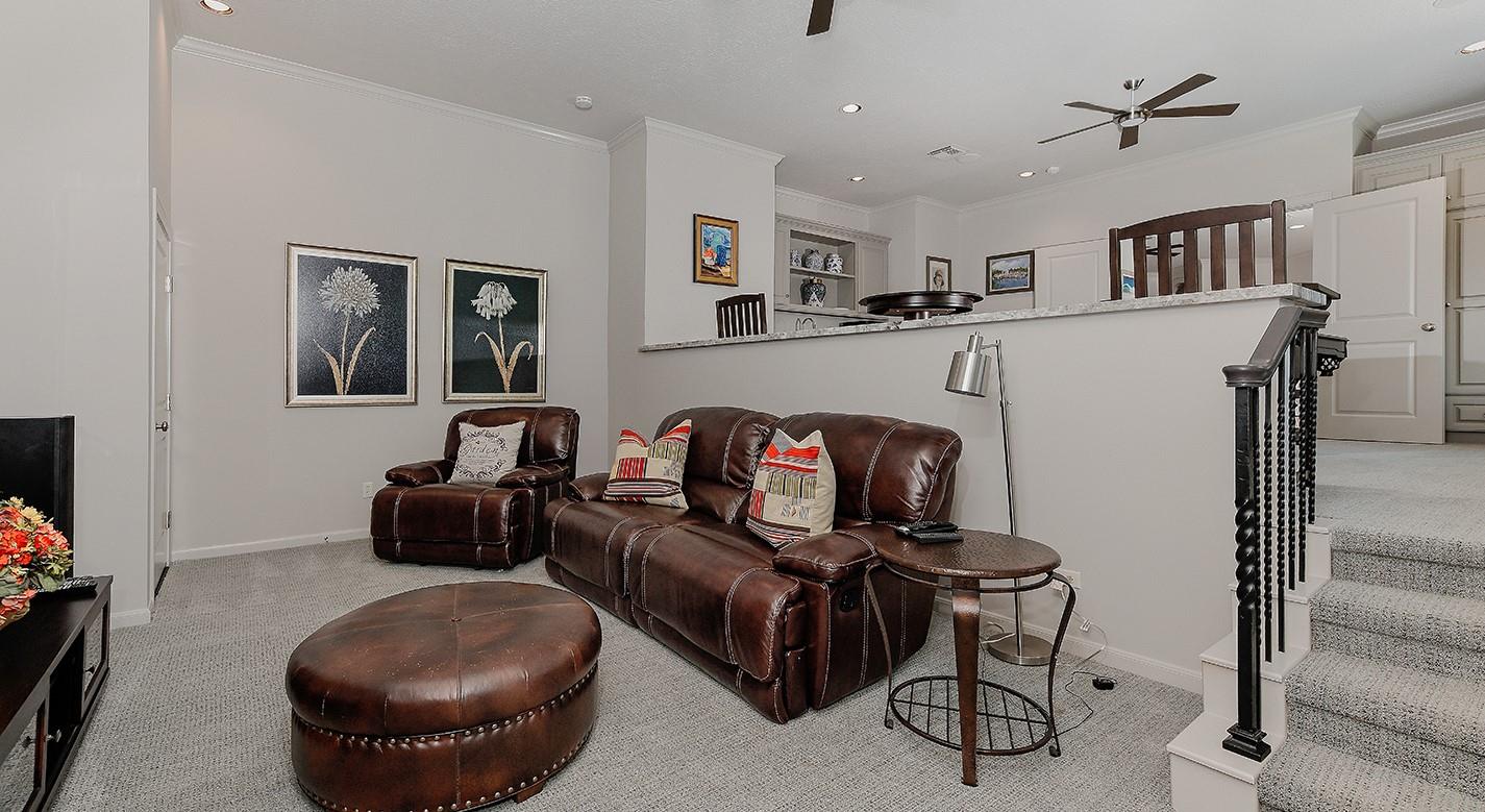 2 Peony Springs Court