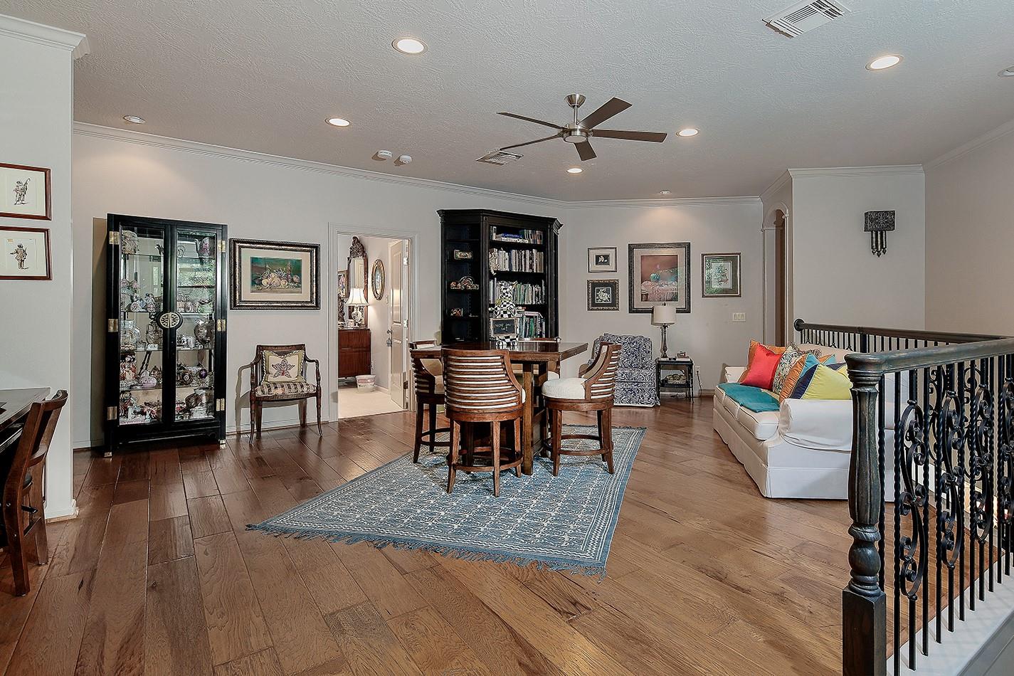 2 Peony Springs Court
