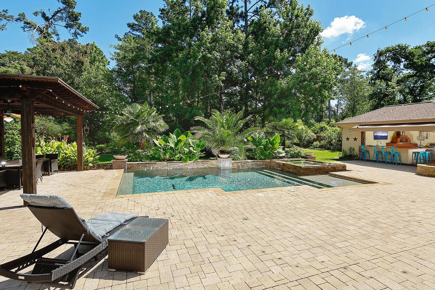 27606 Ossineke Drive
