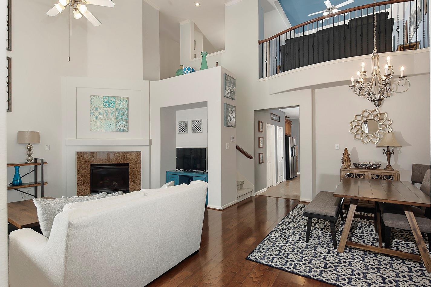 43 Crocus Petal Street