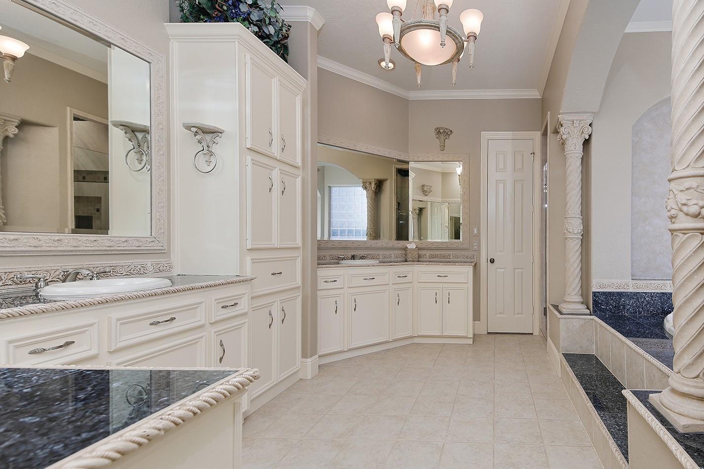 9226 Eagles Landing