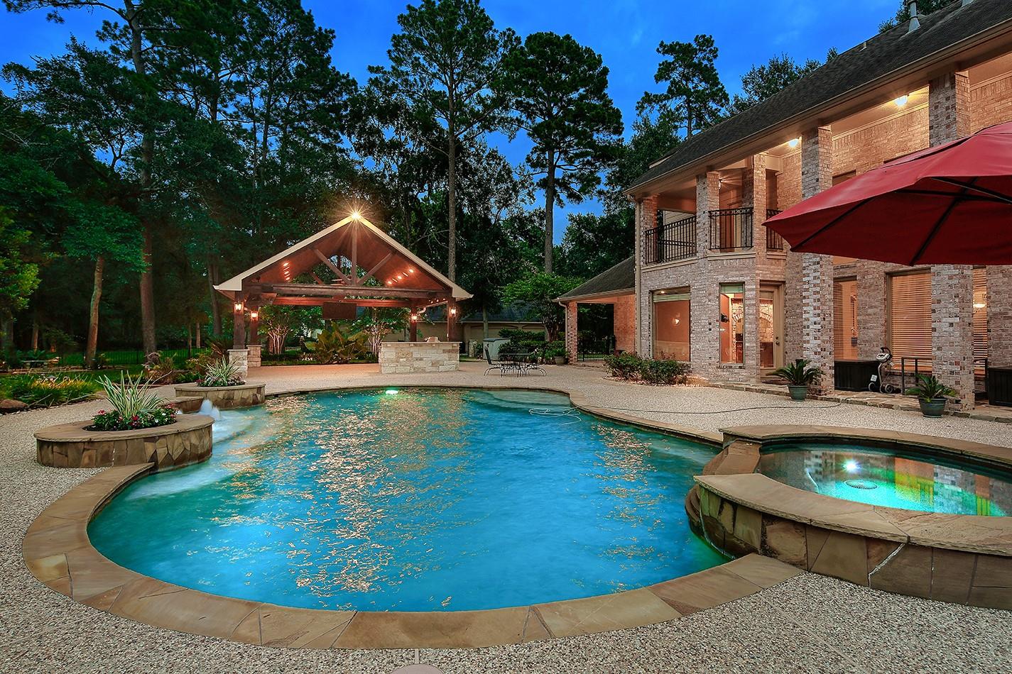 9226 Eagles Landing