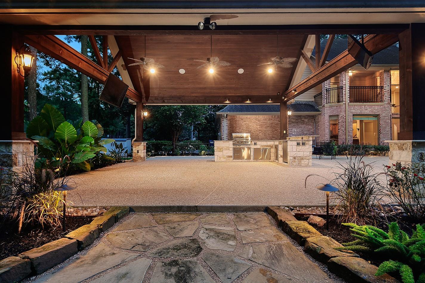 9226 Eagles Landing