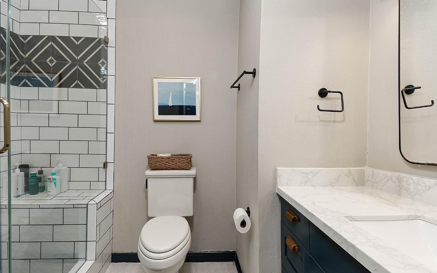 1 Anchor Point Place