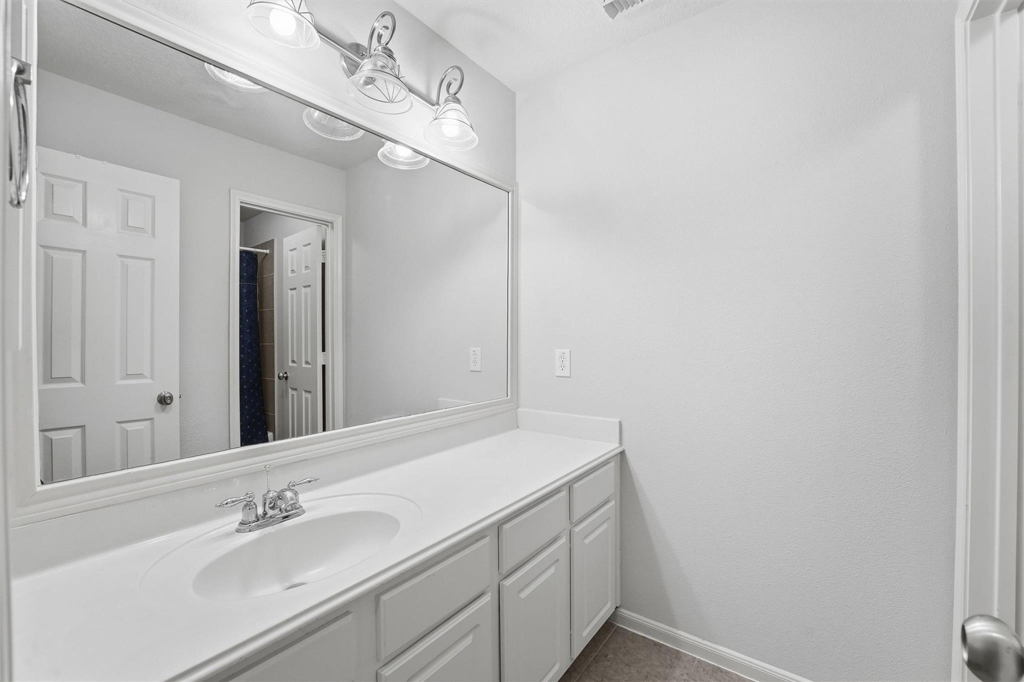 58 Crocus Petal Street