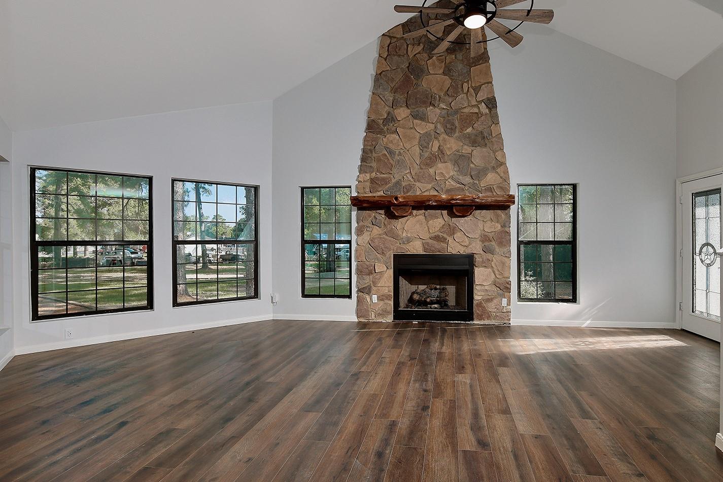 33319 Lago Vista Real Drive