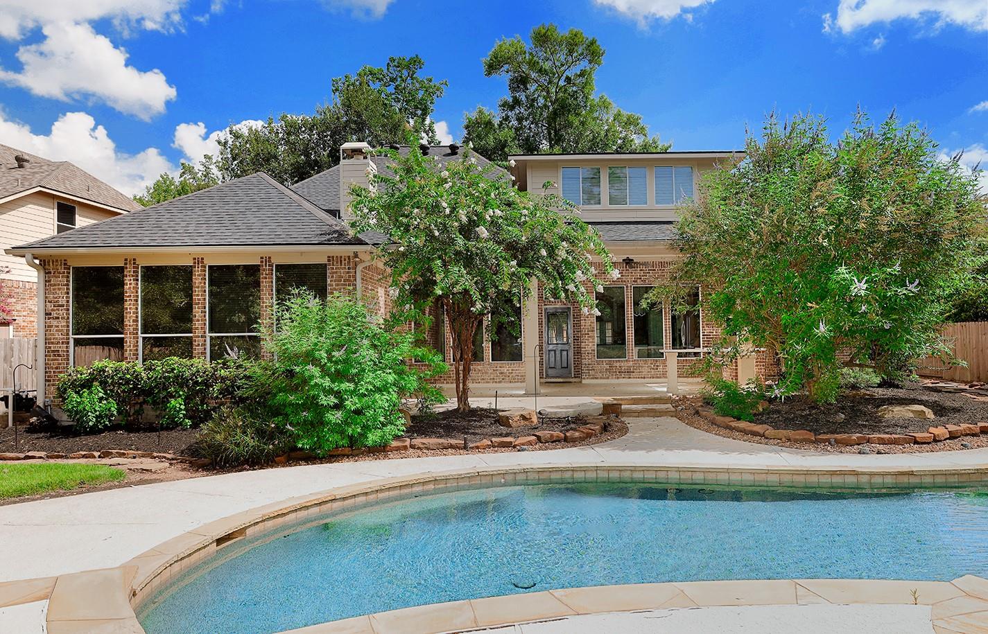 50 Marquise Oaks Place