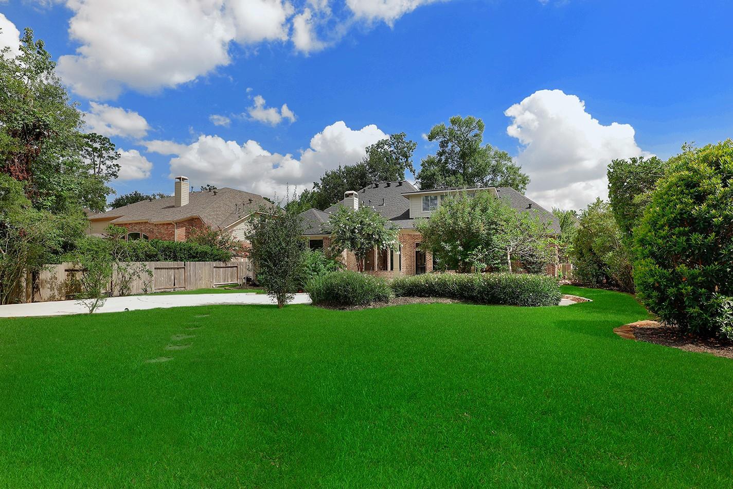50 Marquise Oaks Place