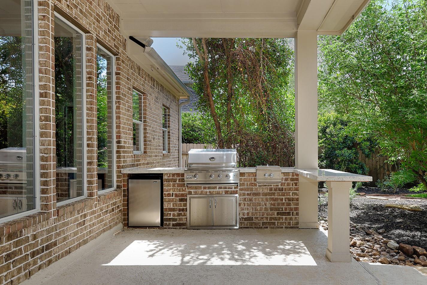 50 Marquise Oaks Place