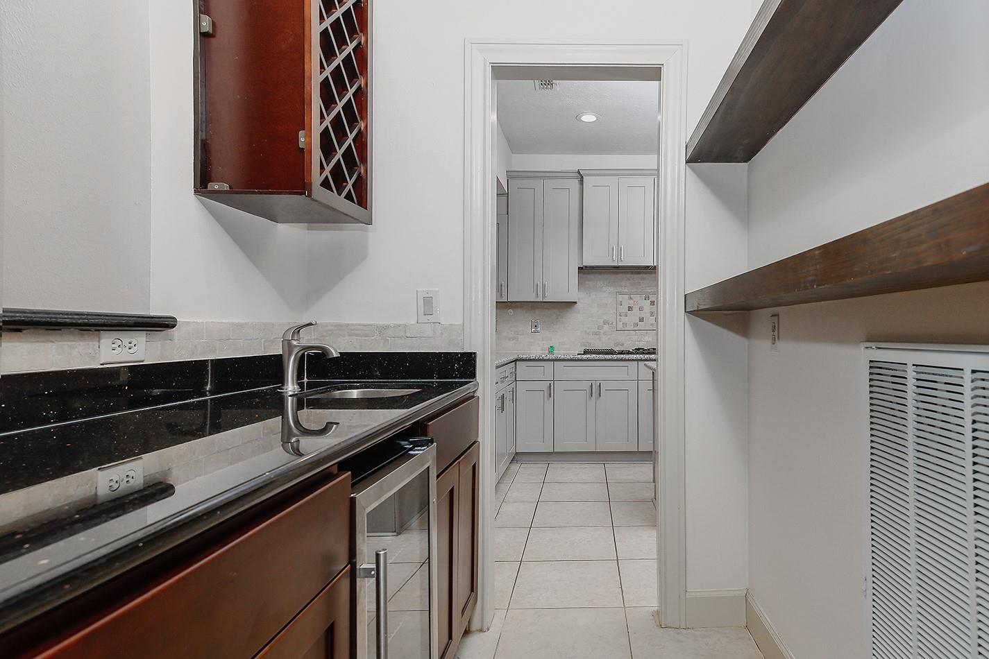 1111 Fleetwood Place Drive