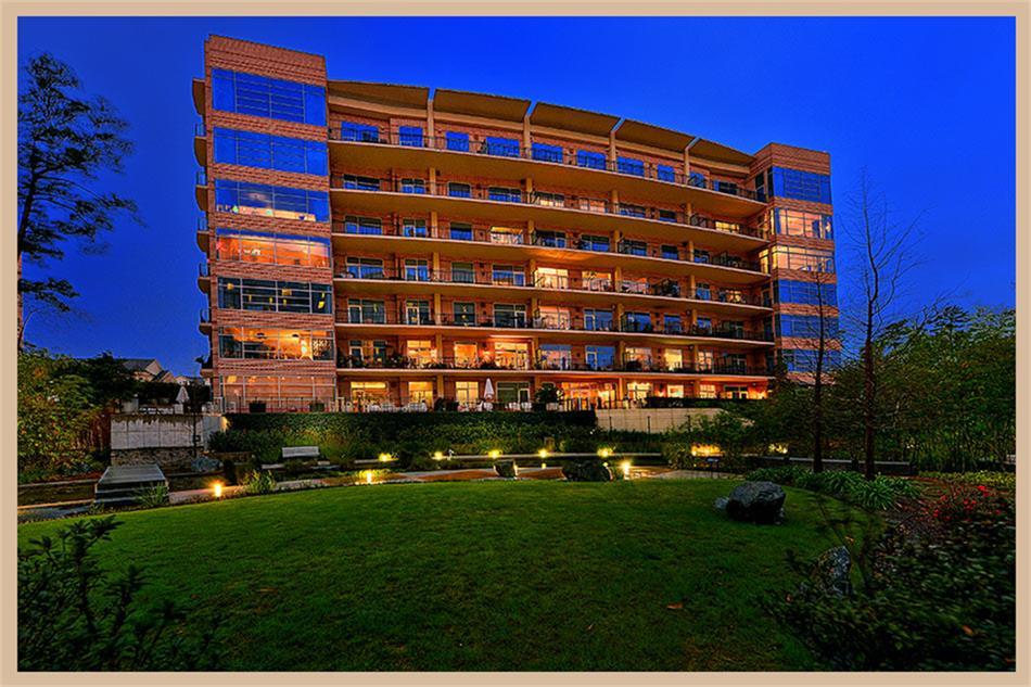 3 Waterway Court # 3E