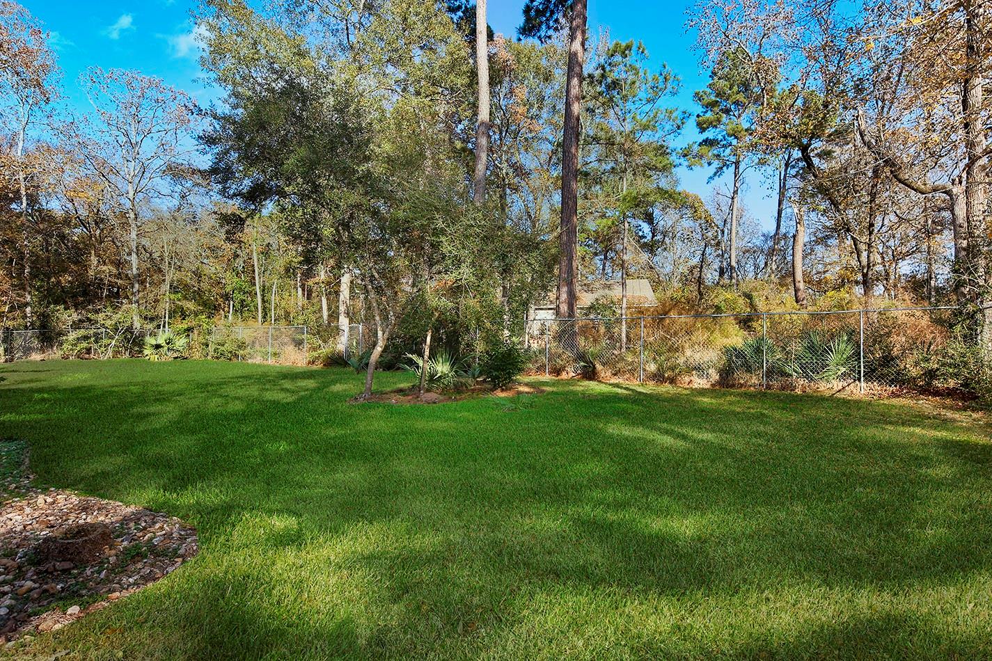 44 Lake Forest Circle