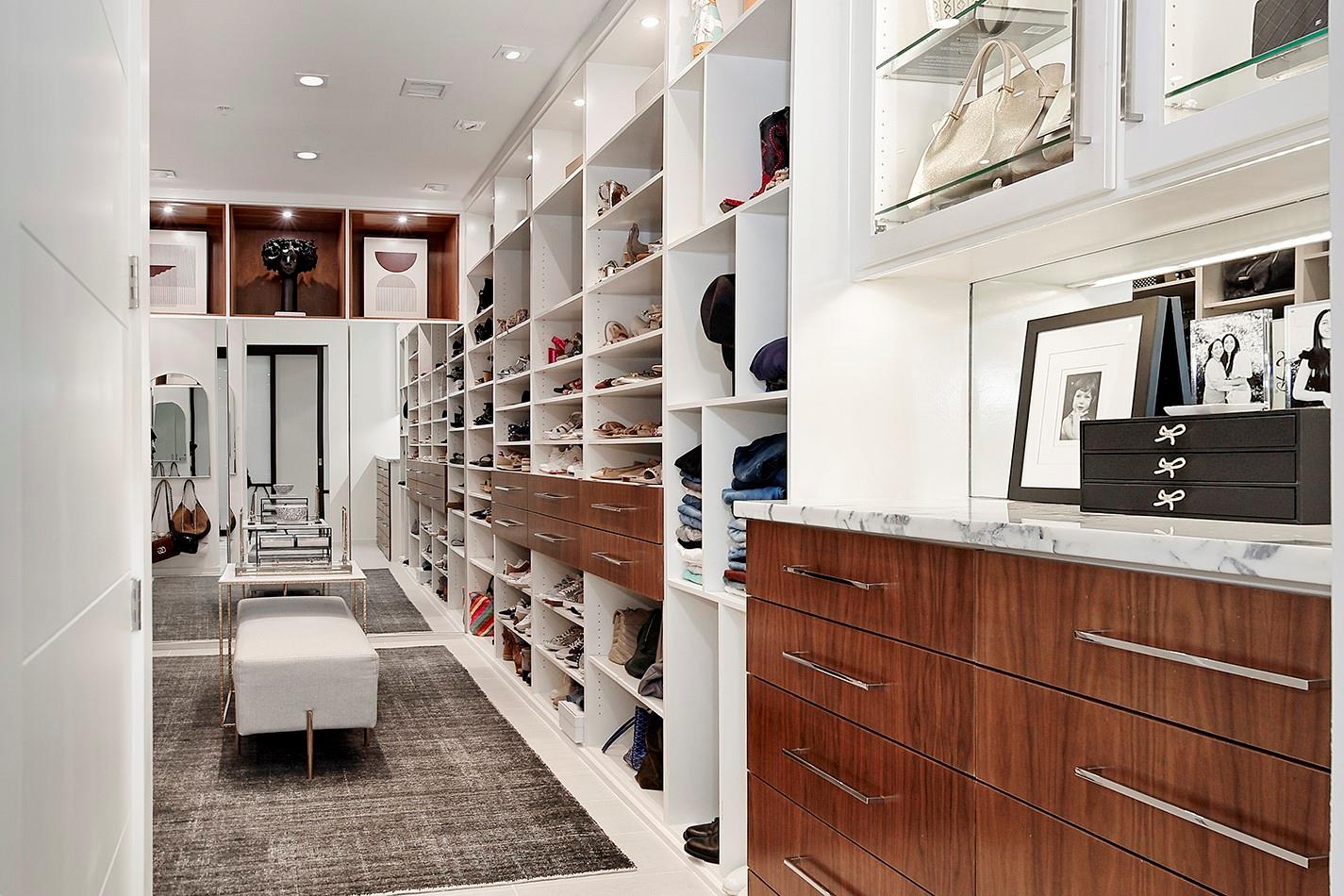 1 Waterway Court # 5B