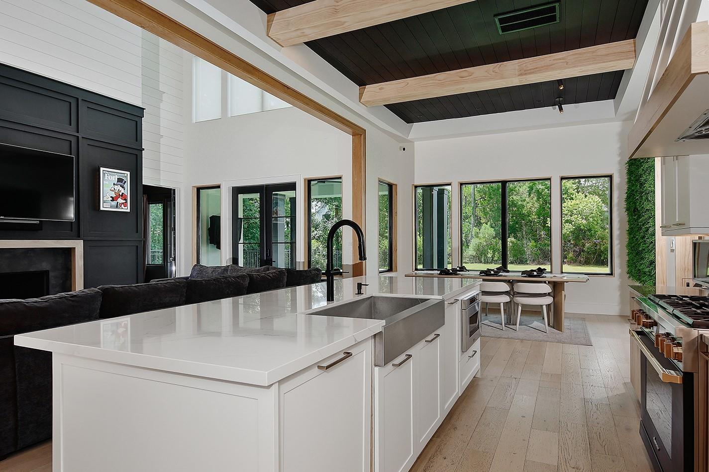 425 N Copa Palm Loop, Montgomery