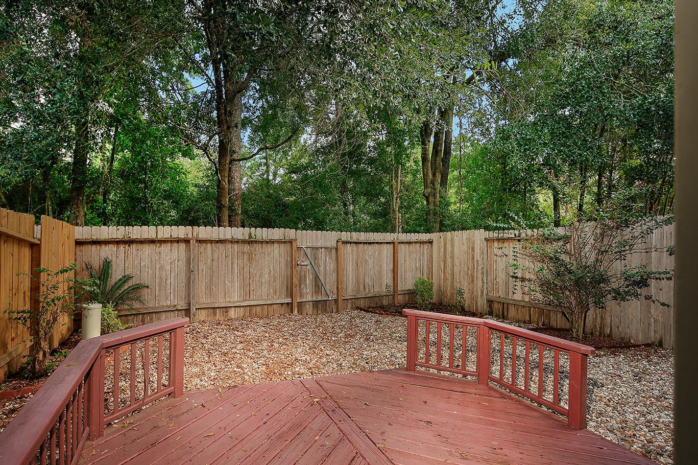 130 N Valley Oaks Circle