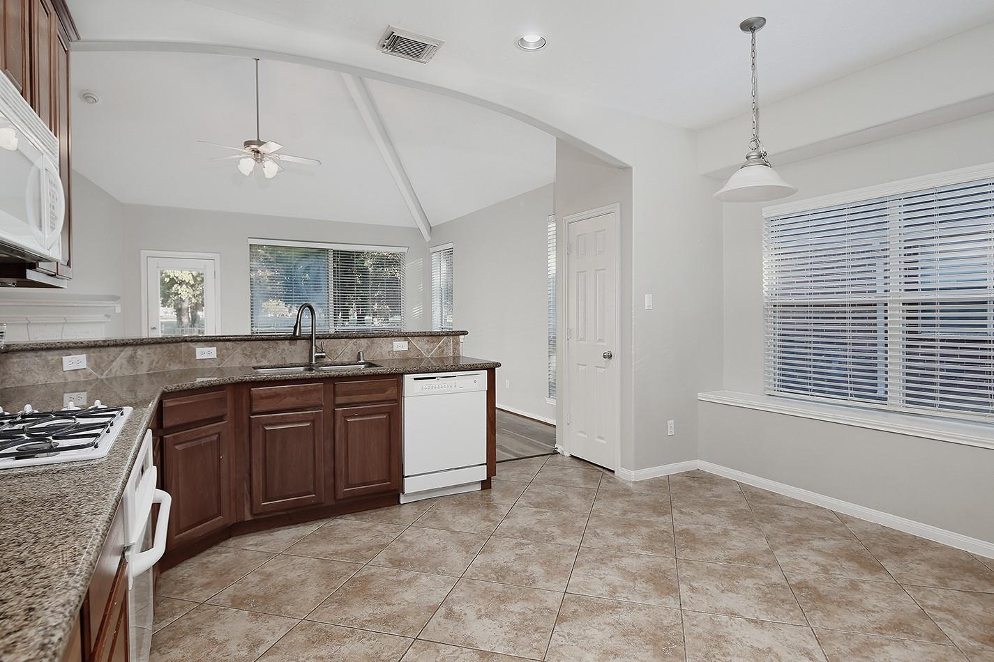 71 La Costa Drive