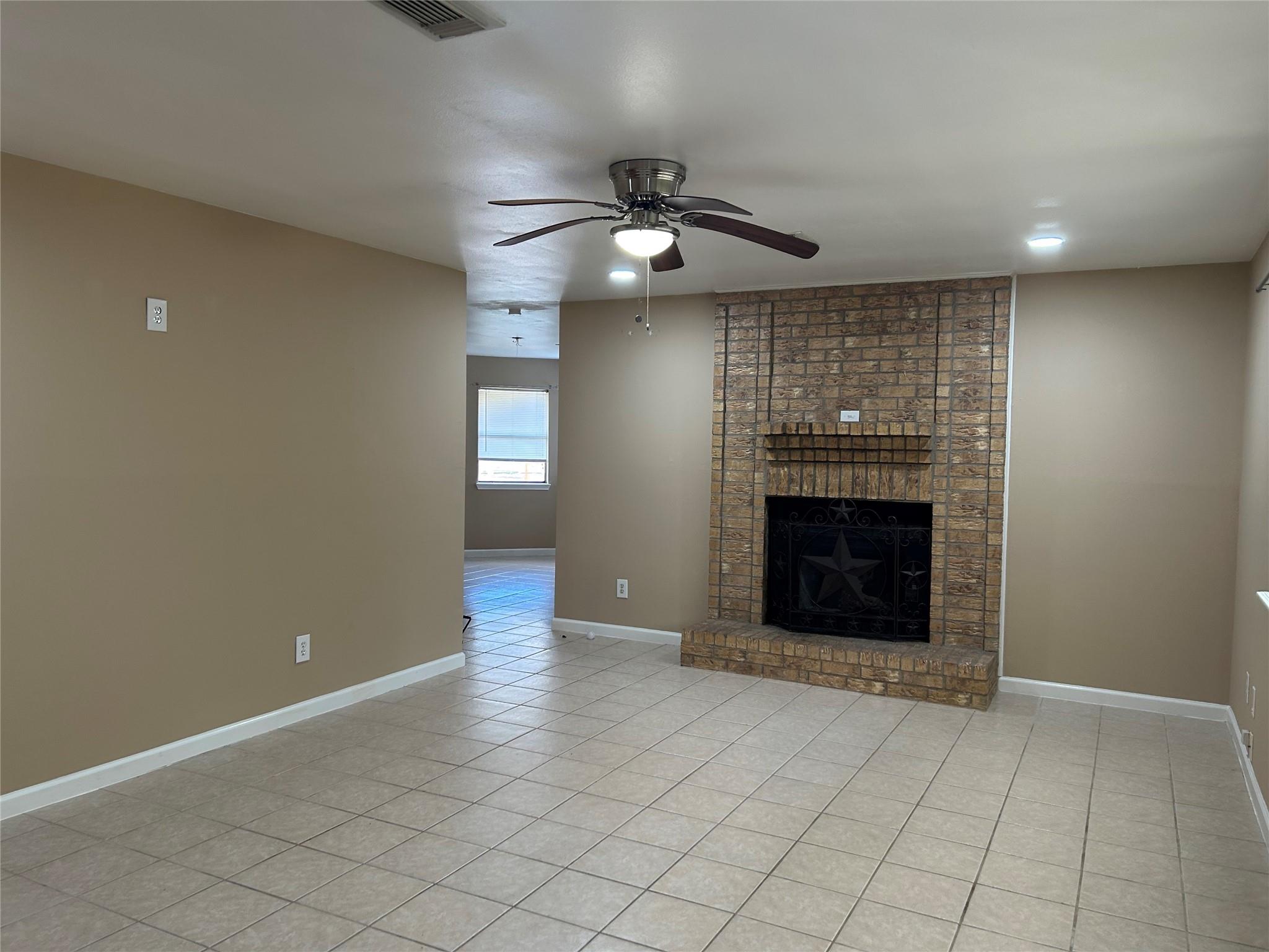 2418 Prentice Road