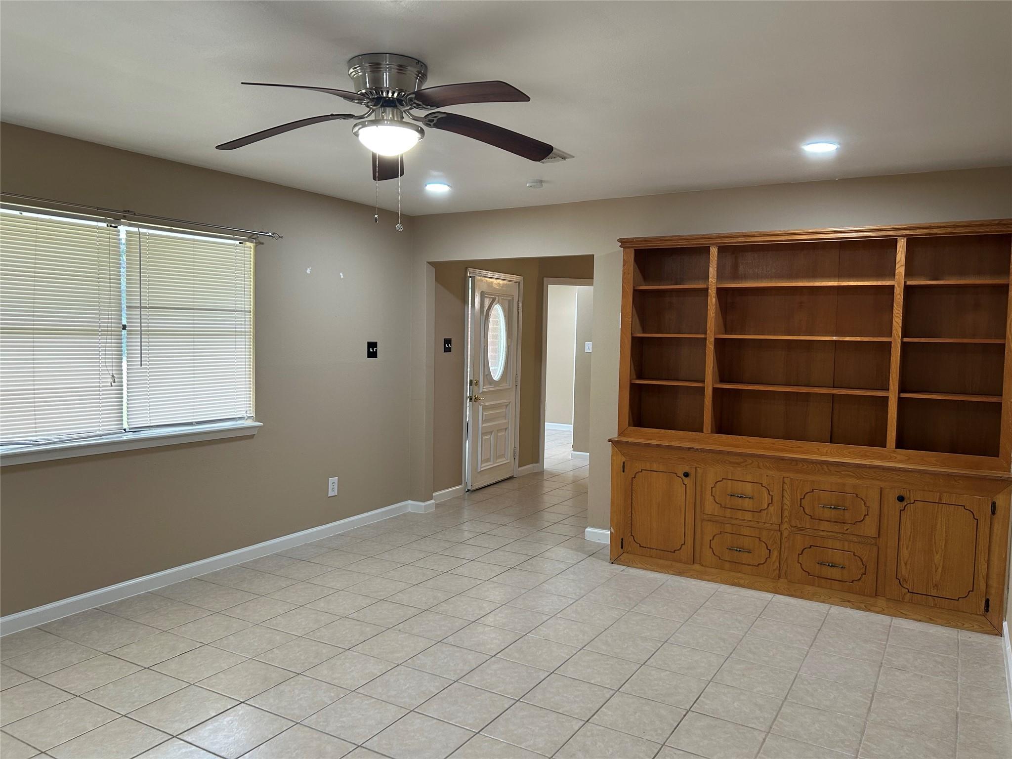 2418 Prentice Road