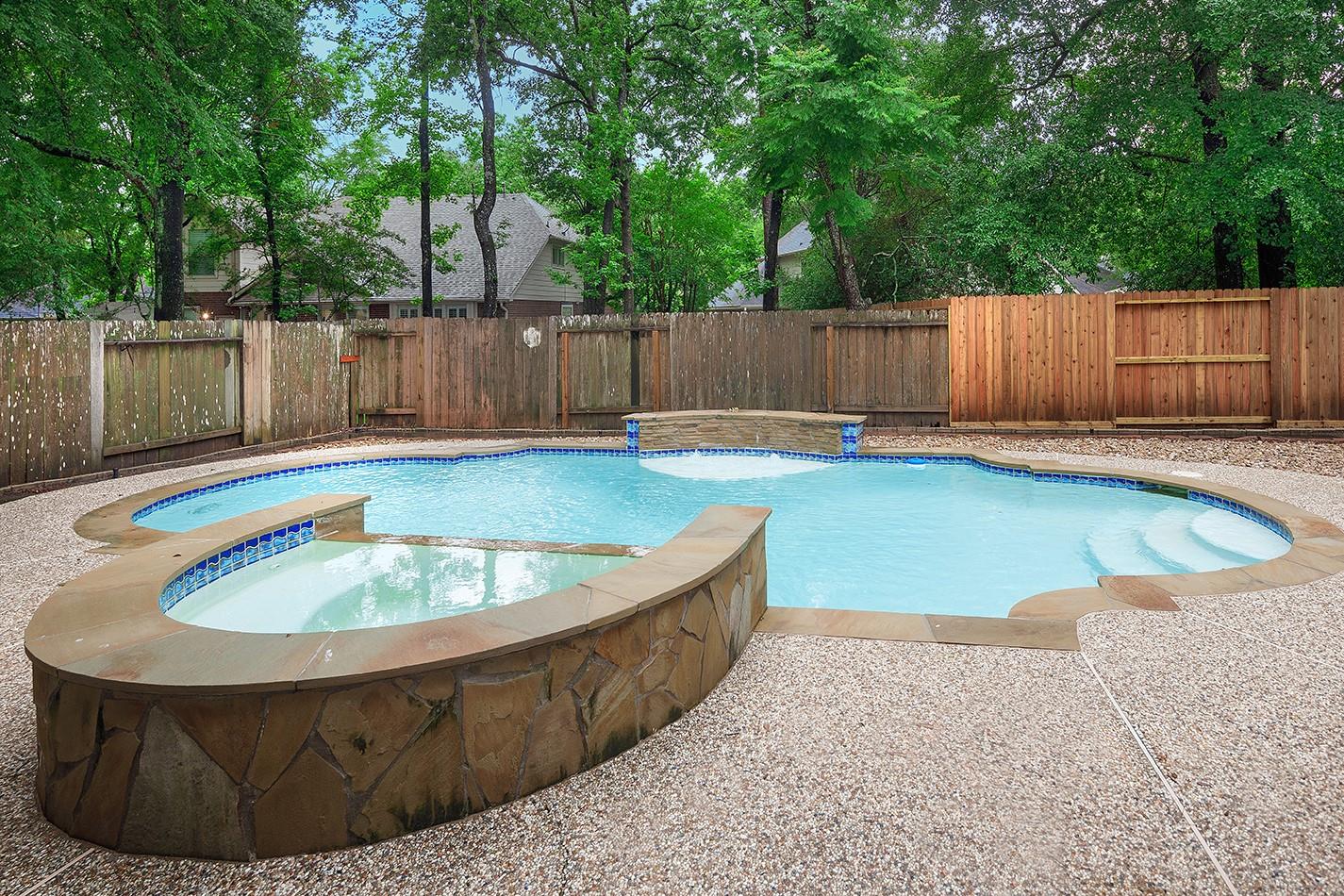 203 S Brooksedge Circle