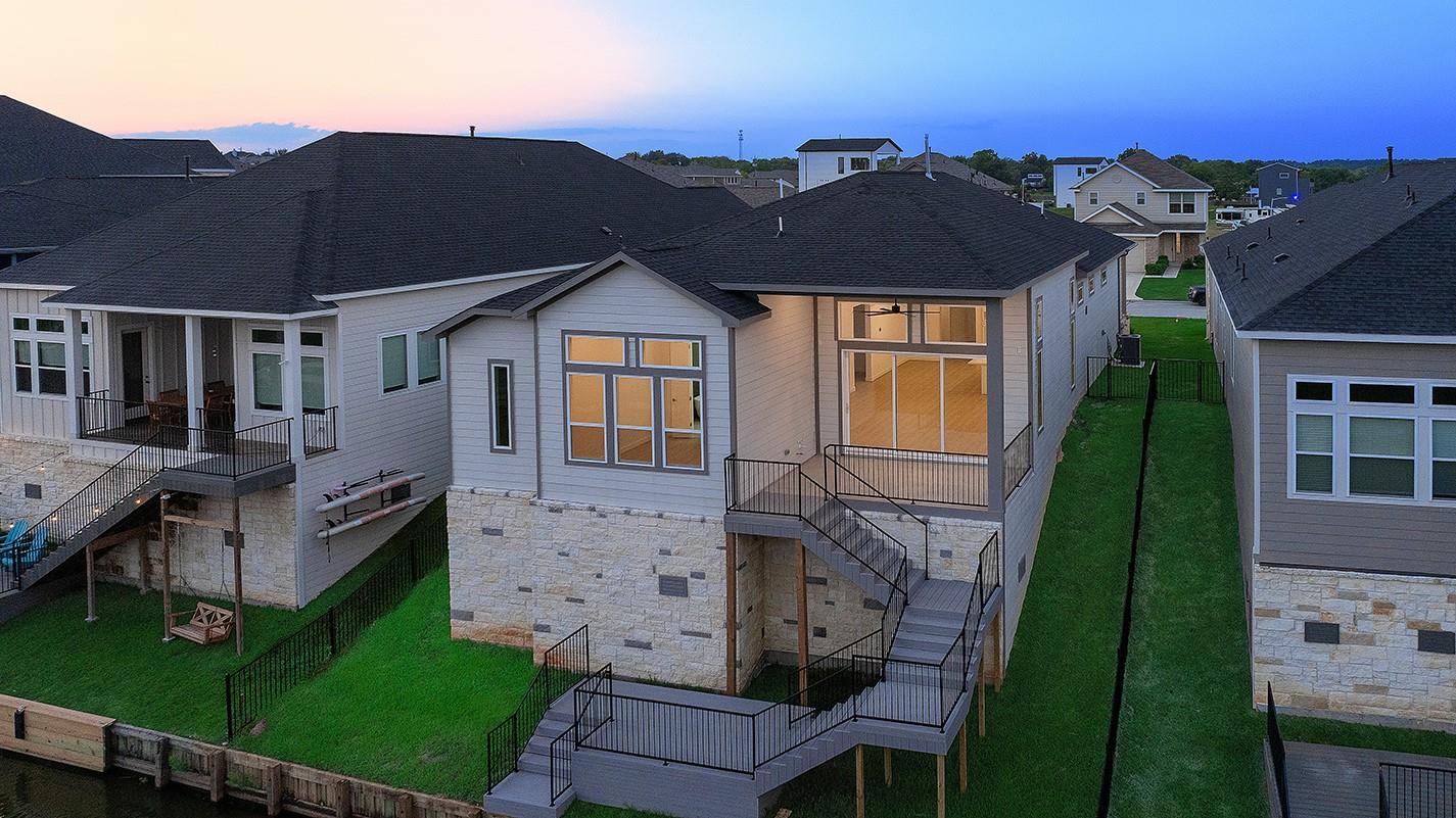 11021 N Lake Mist Lane