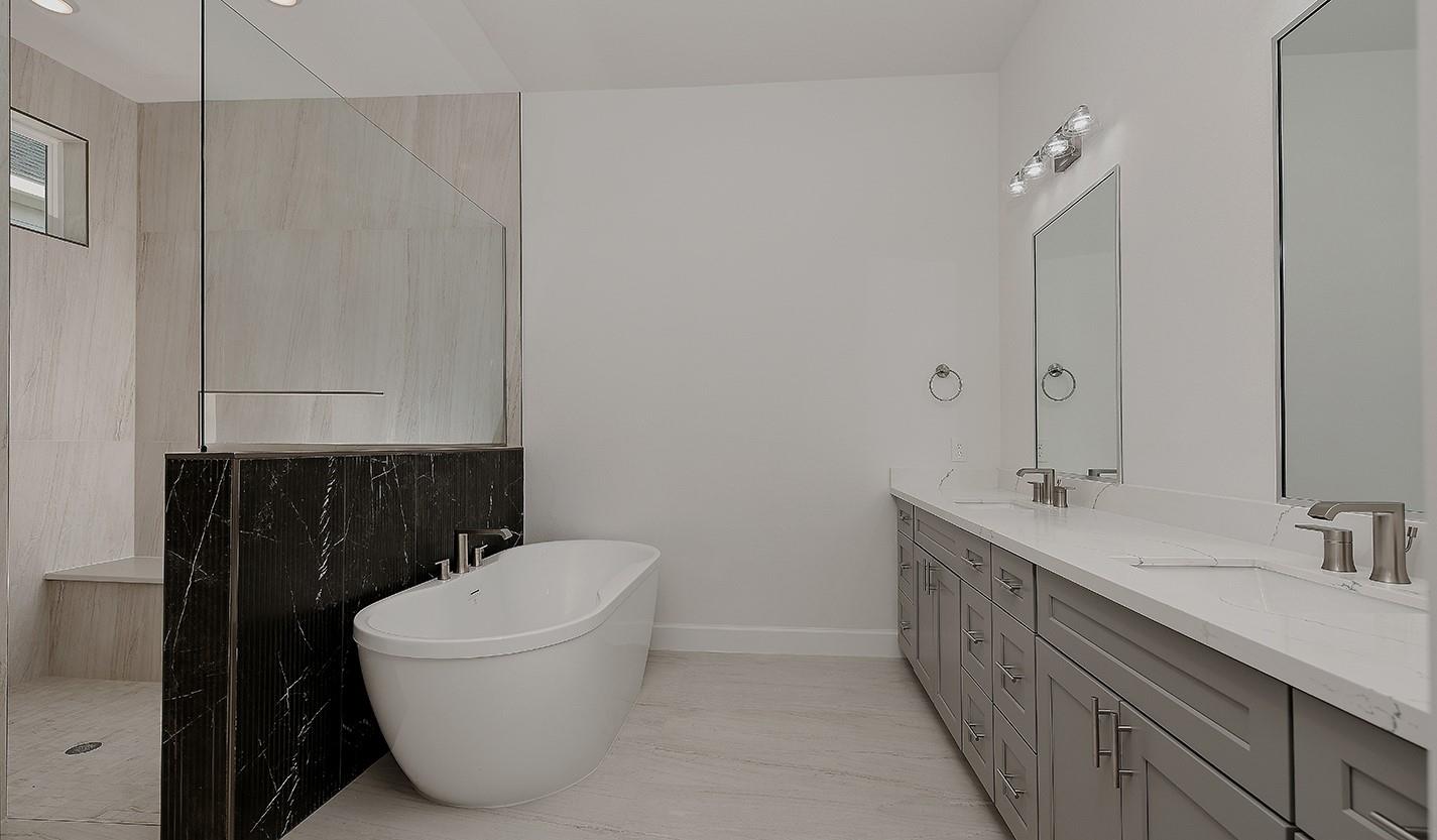 11021 N Lake Mist Lane