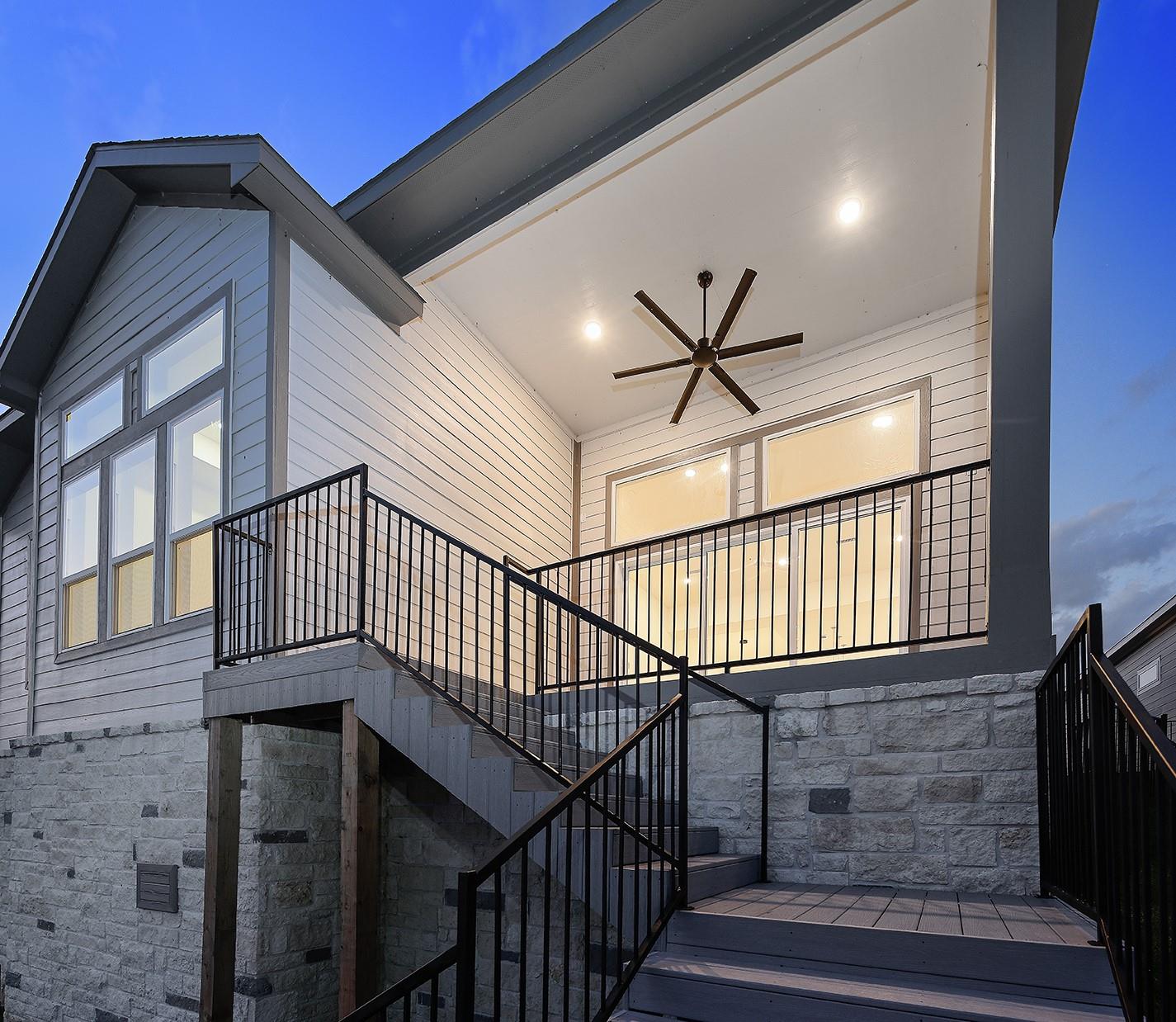 11021 N Lake Mist Lane