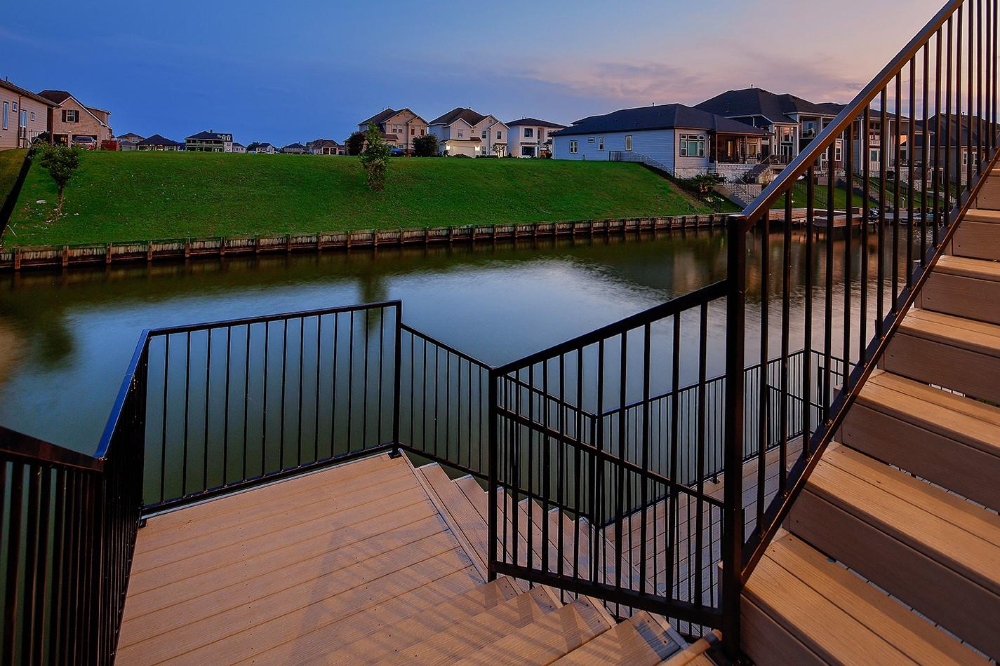 11021 N Lake Mist Lane