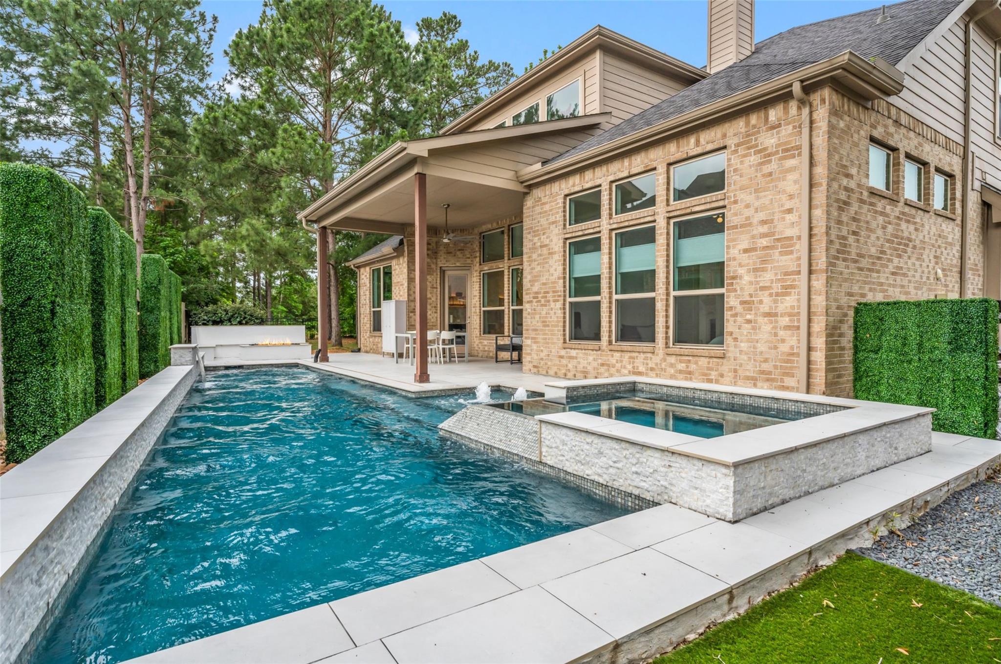 1053 Bat Hawk Court