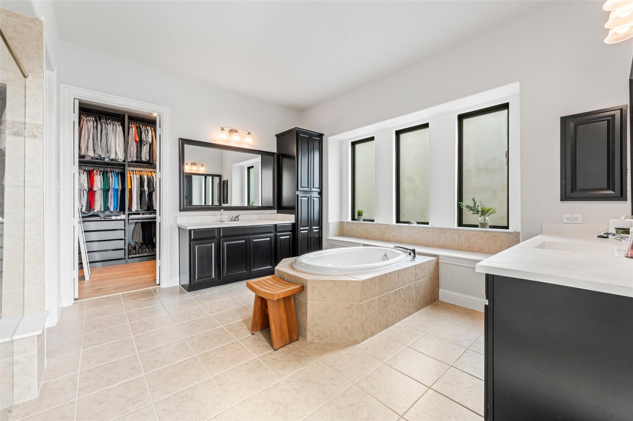 1053 Bat Hawk Court