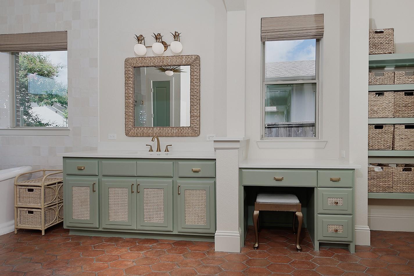 66 W Sawyer Ridge Drive