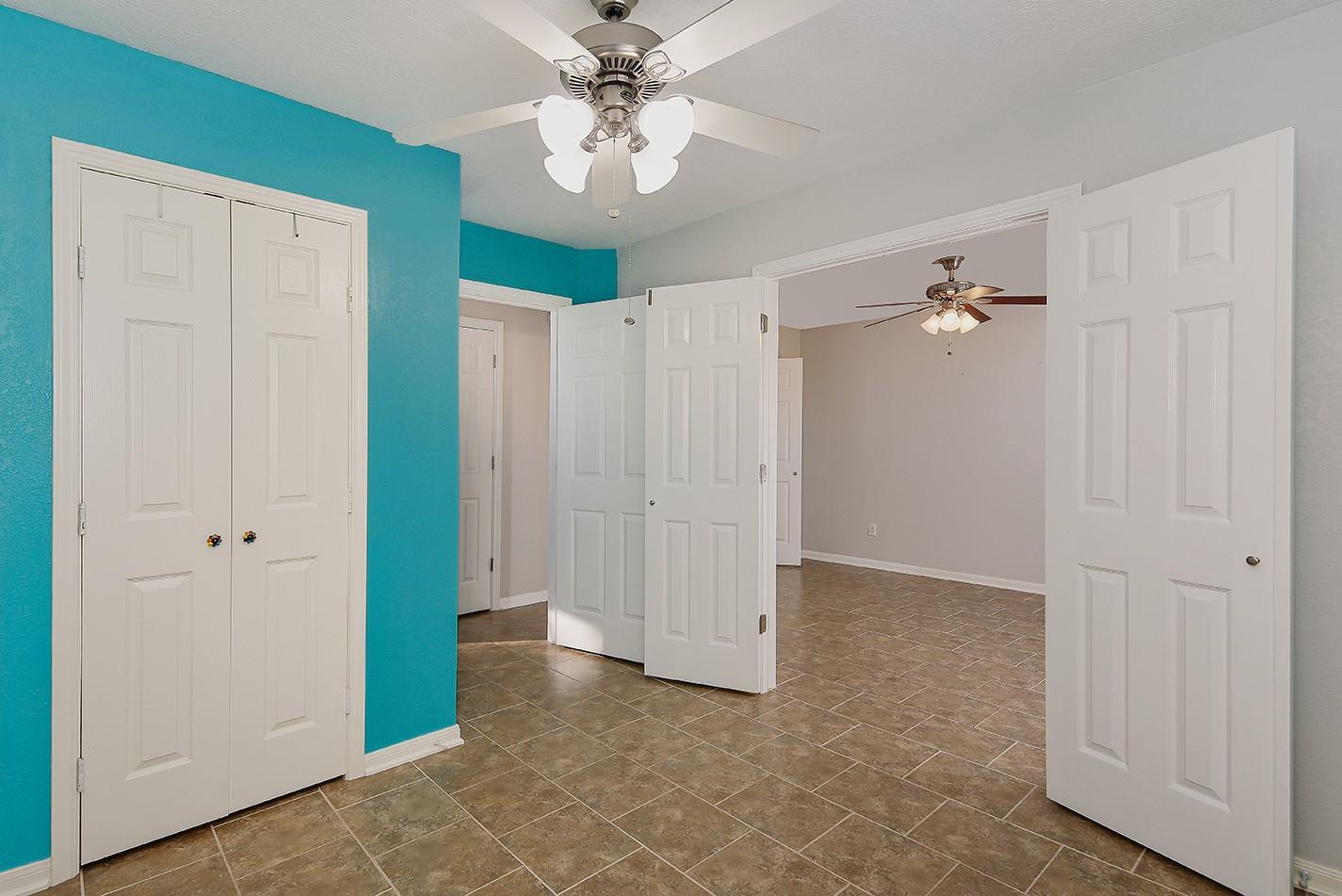 31 N Rushwing Circle