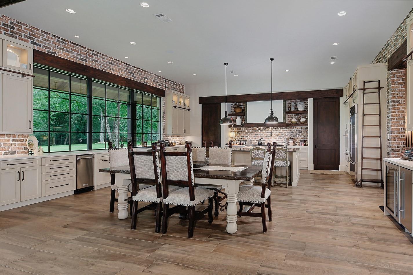 40693 Center Hill Road