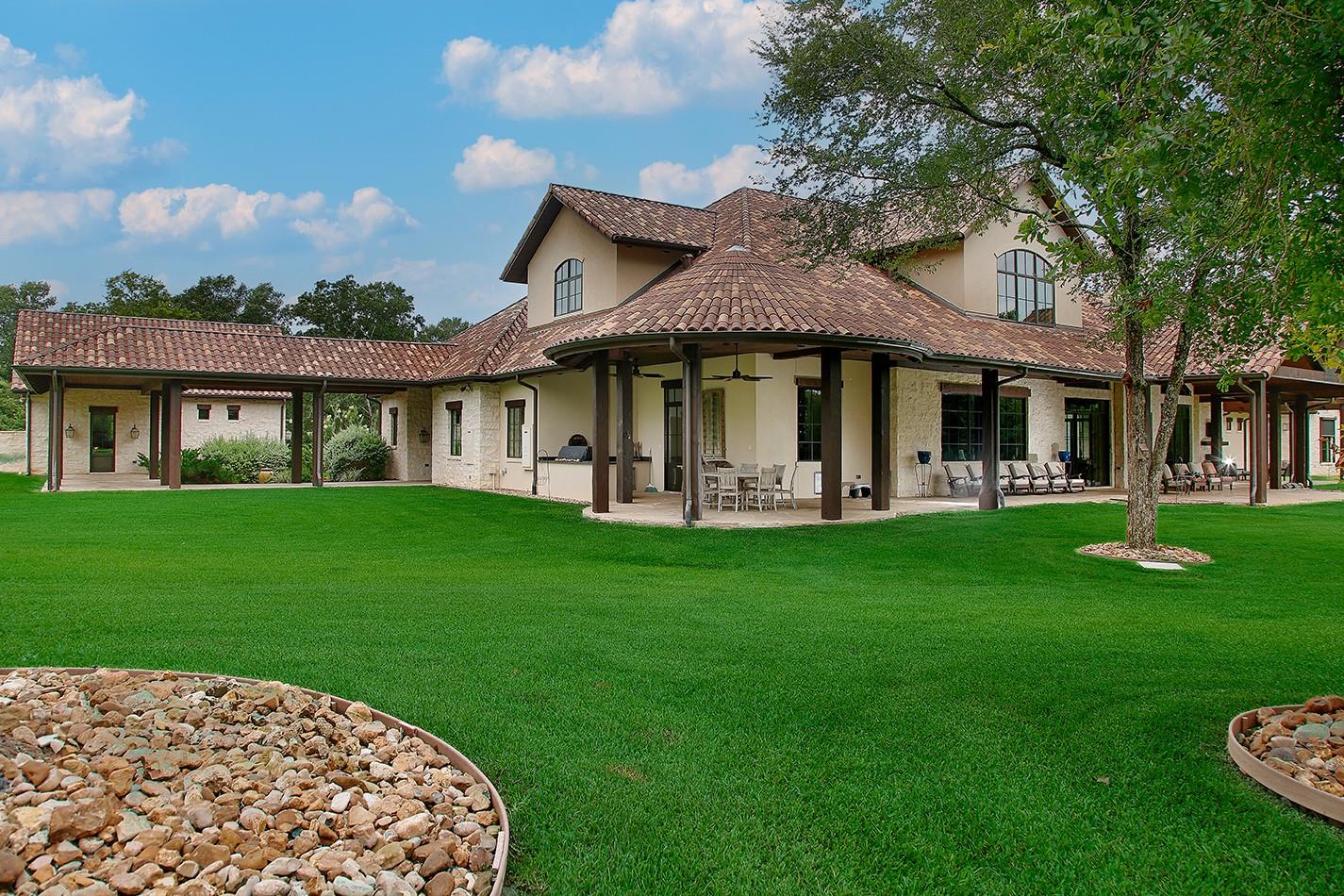 40693 Center Hill Road