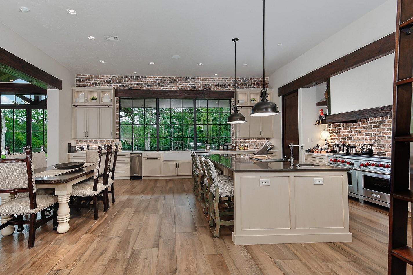 40693 Center Hill Road